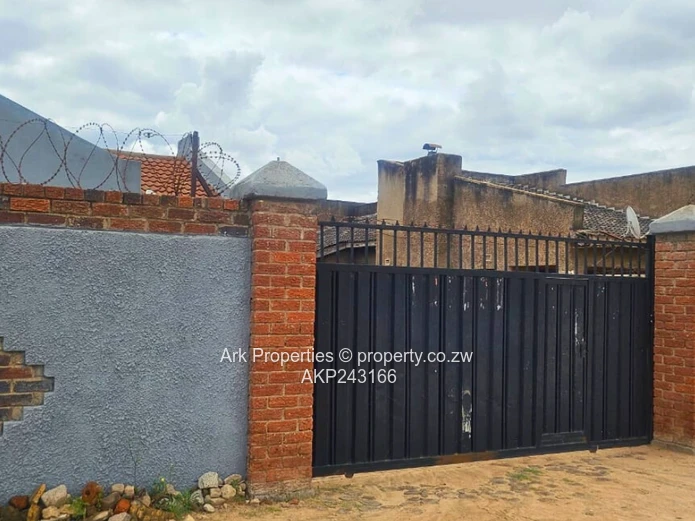 Property For Sale In Mainway Meadows Waterfalls