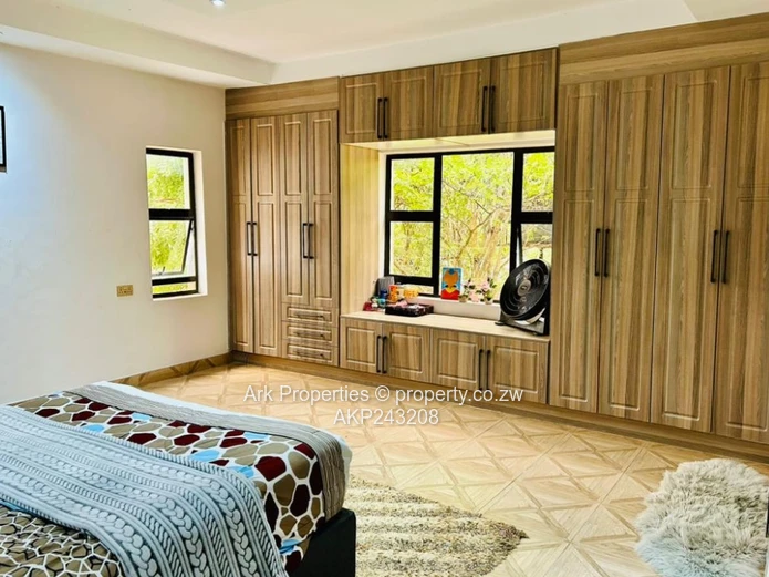 For Rent - 7 Bedroom House, Philadelphia